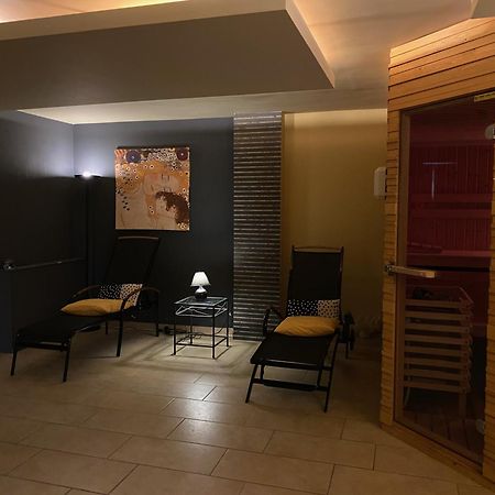 Waterfall Apartment - Cozy Mountain Retreat كْرانْيِسكا غورا المظهر الخارجي الصورة