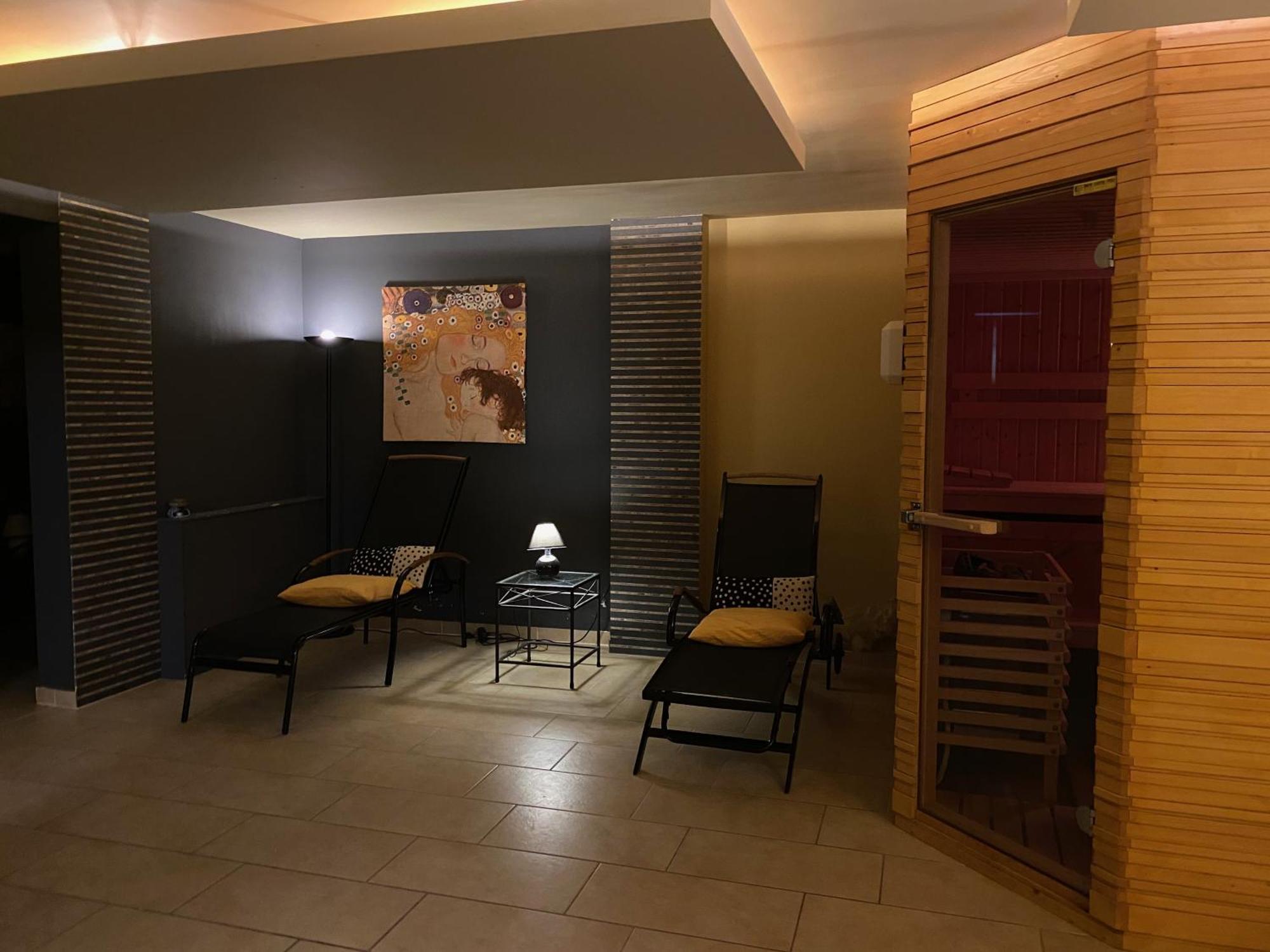 Waterfall Apartment - Cozy Mountain Retreat كْرانْيِسكا غورا المظهر الخارجي الصورة